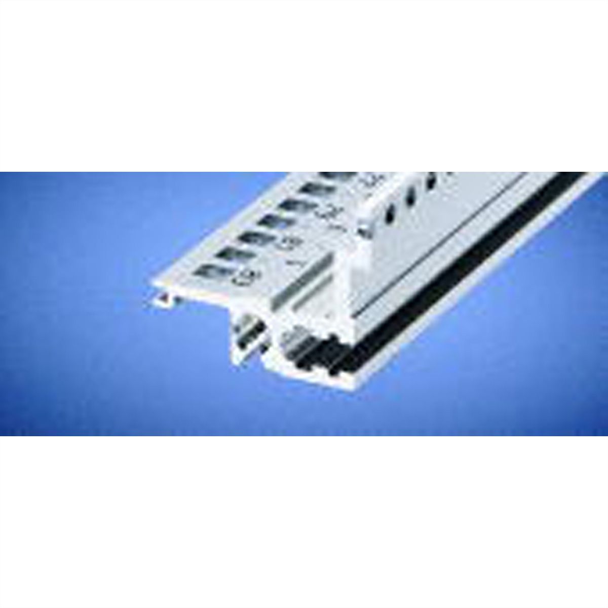 SCHROFF horizontale rail achteraan, type L-MZ, licht, met Z-rail, 40 pk