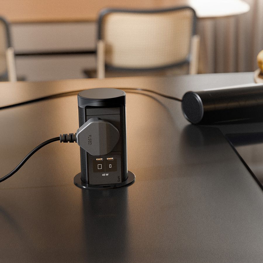 BACHMANN ELEVATOR2 1xUK, 1xUSB C/C 45W RAL9005 0.5m ISV