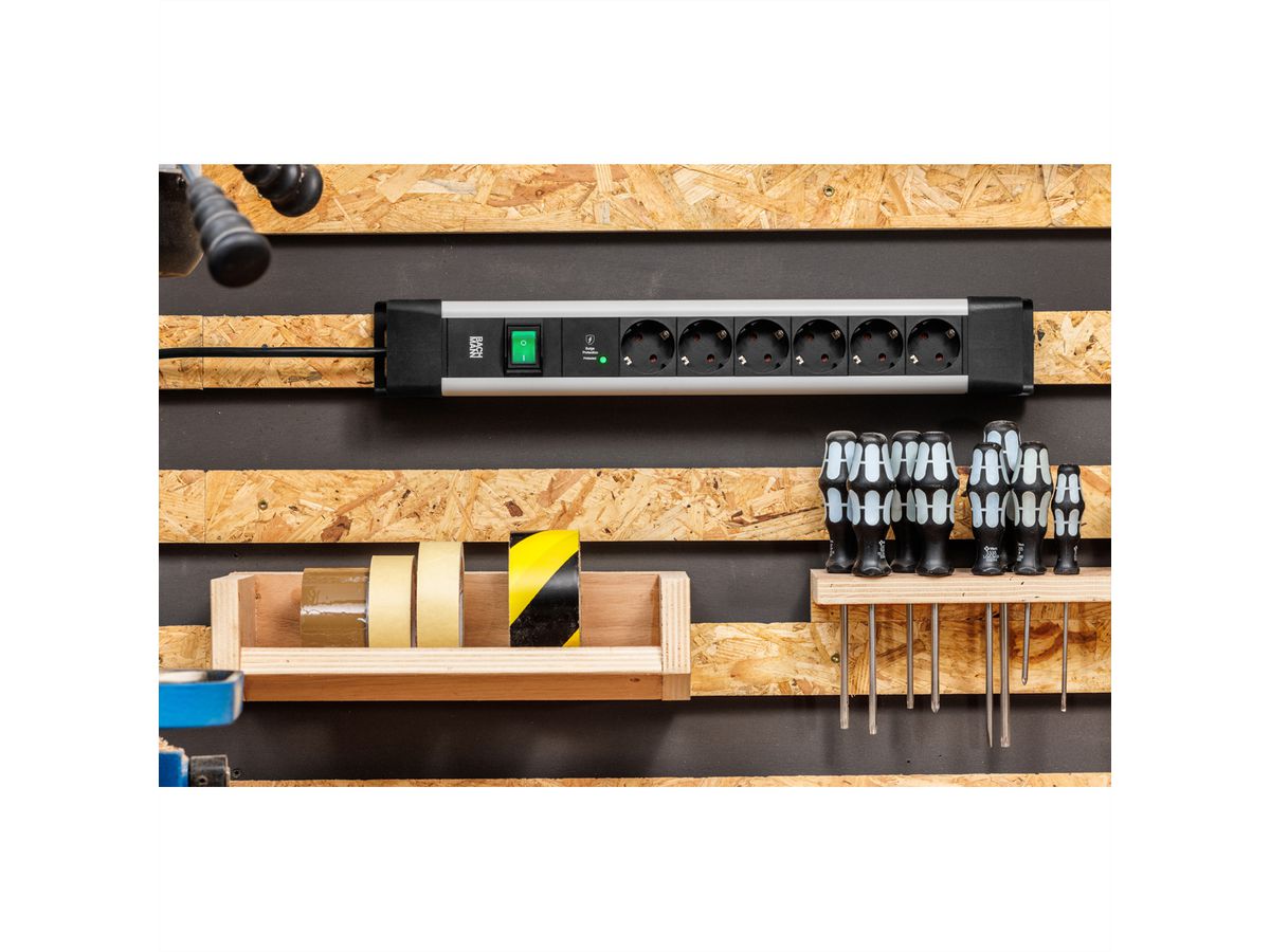 BACHMANN CONNECTUS 4xCEE7/3, 1xSchalter 2,0m CEE7/7 Grau