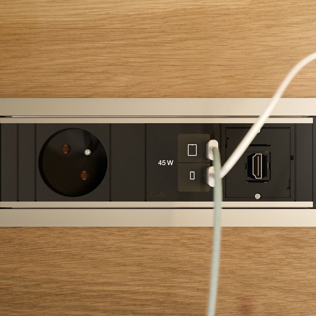 BACHMANN POWER FRAME 1xUTE, 1xUSB C/C 45W 1xCM L=0.2m