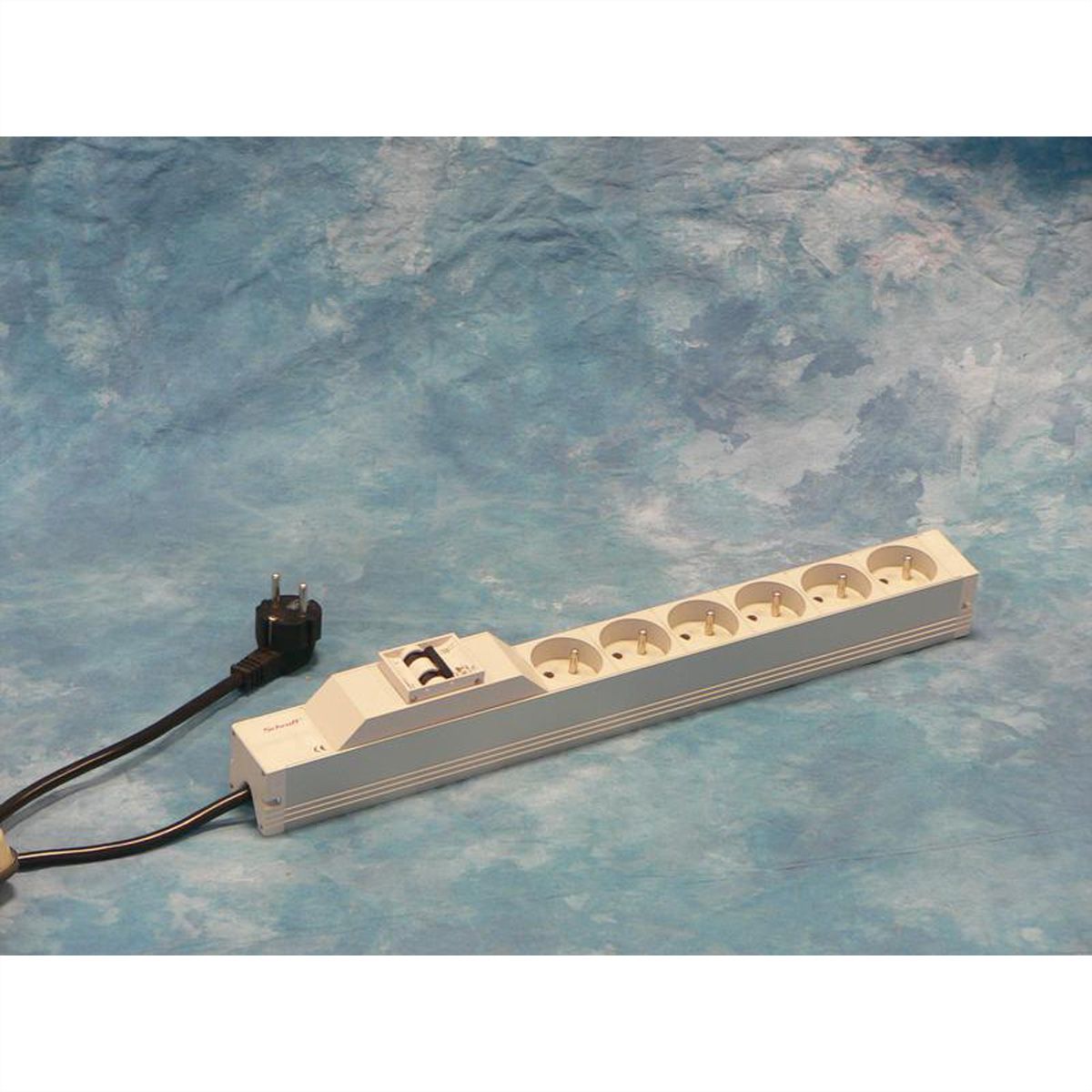 SCHROFF contactdoosstrip UTE, 6 contactdozen, 19", met overstroombeveiliging
