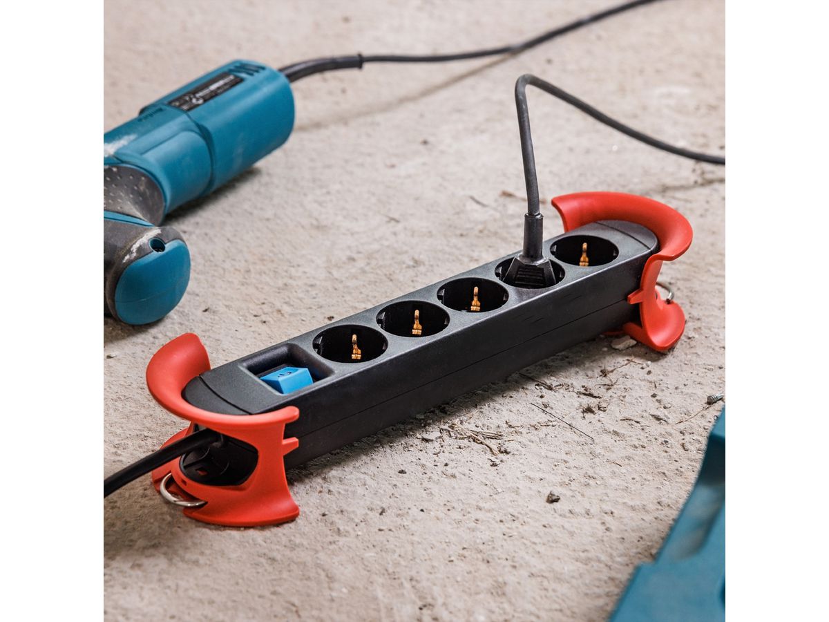 BACHMANN HOOK Indoor 5x earthing contact, plastic, with switch, 5 m