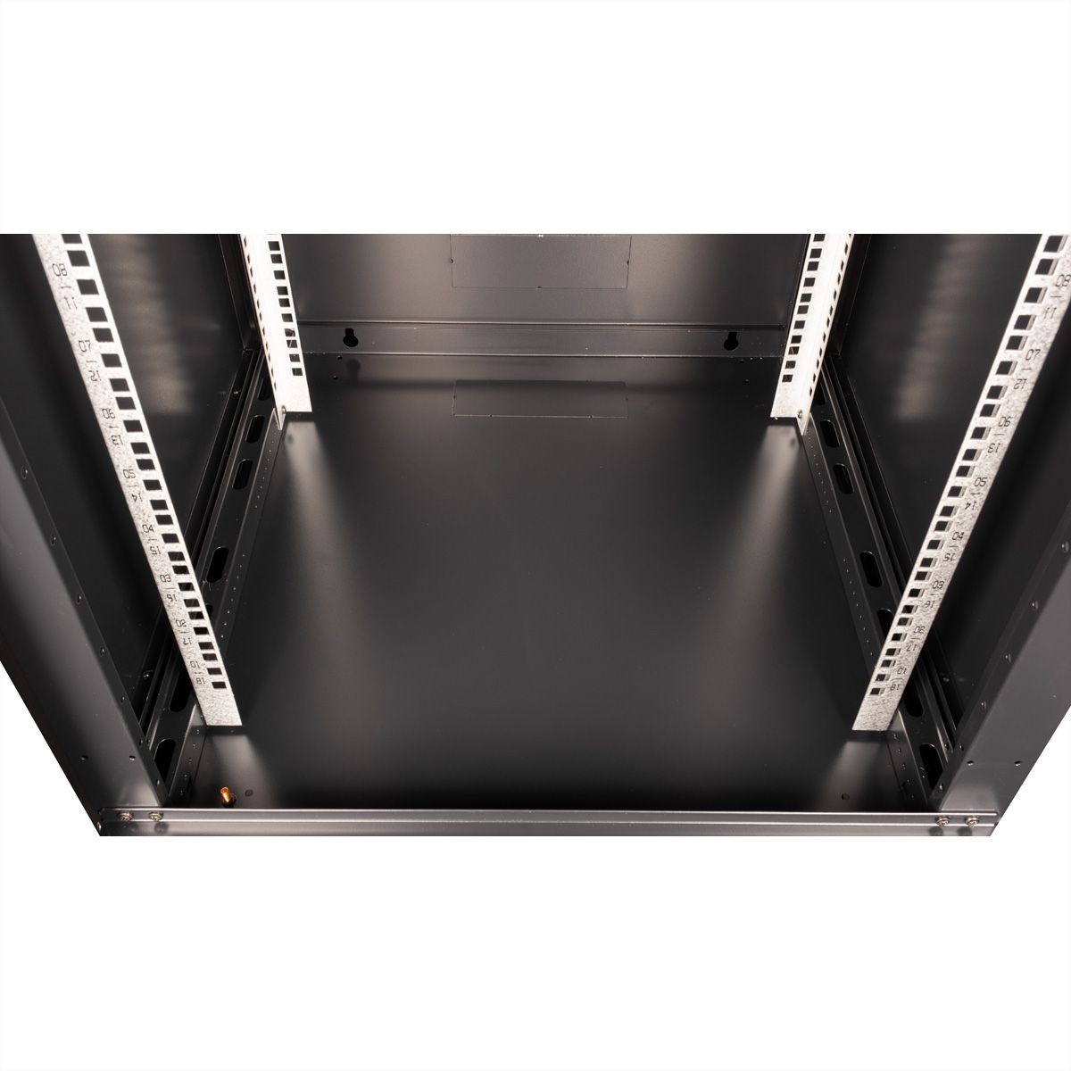 VALUE 19" Wall Cabinet 18U , 600x600mm, black
