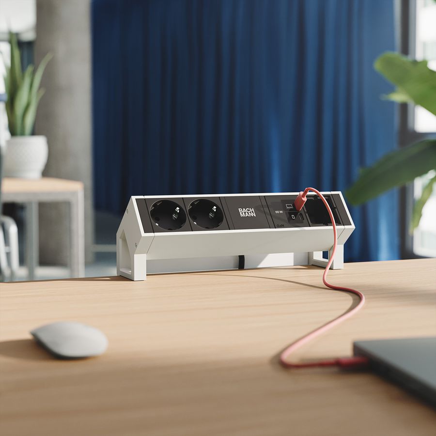 BACHMANN DESK2 2xCEE7/3 1xUSB C/C 65W, 1xCM L=0.2m RAL9010
