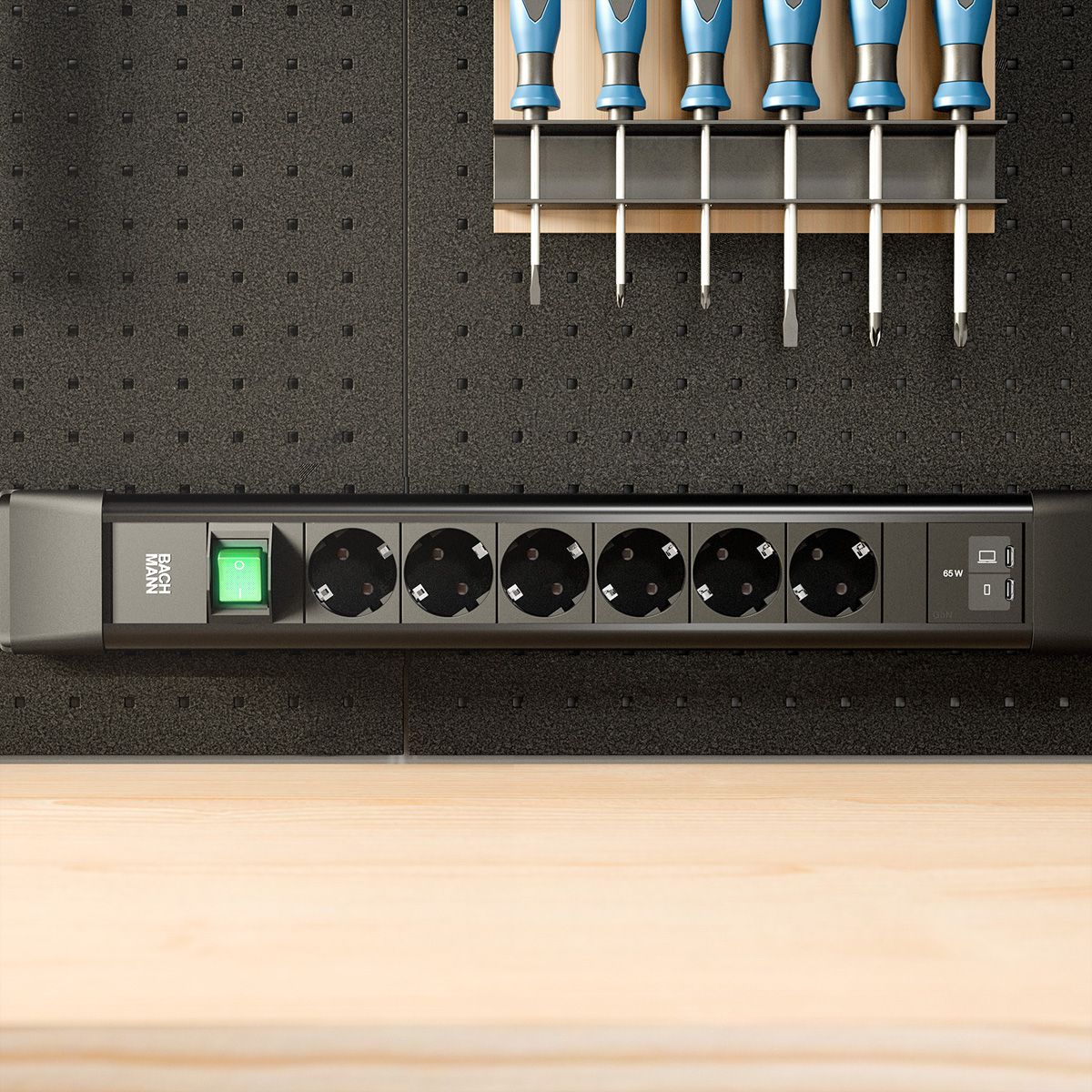 BACHMANN CONNECTUS 6xCEE7/3 1xSwitch, 1xUSB C/C 65W L=2.0m CEE7/7 black