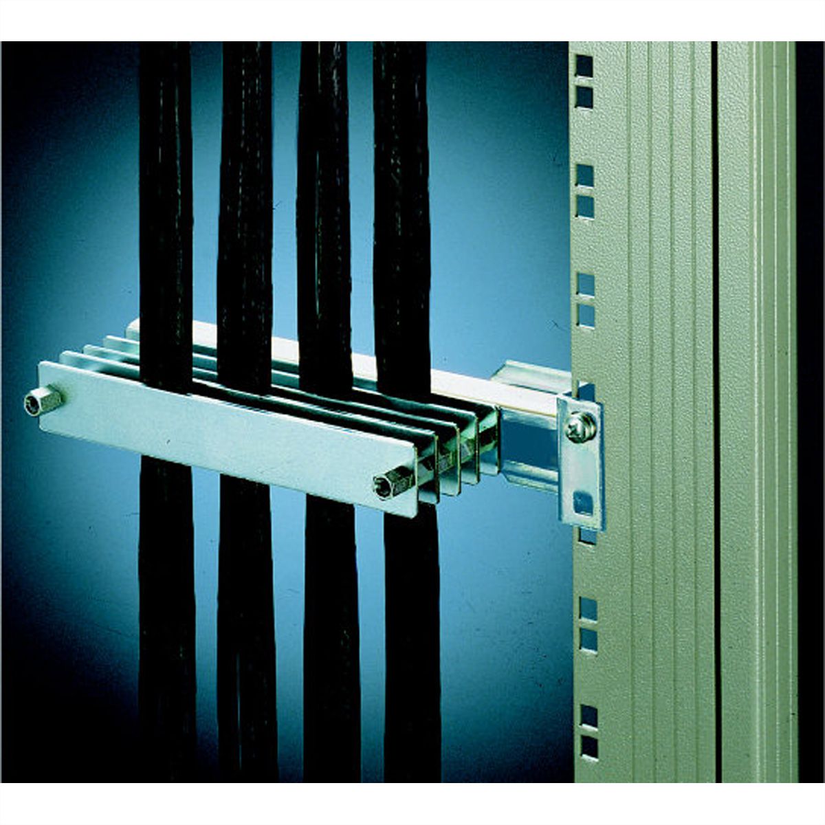 SCHROFF C-profiel sandwich kabelklem