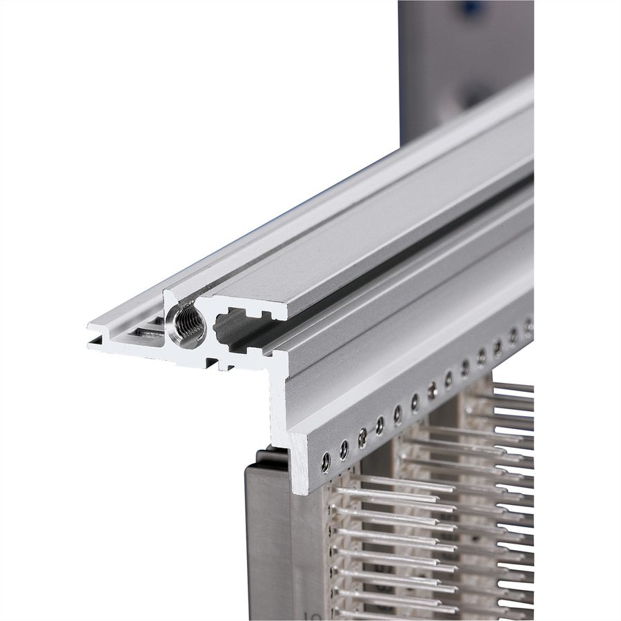 SCHROFF Horizontal Rail, Rear, Center, Type MZ, With Z-Rail, 28 HP