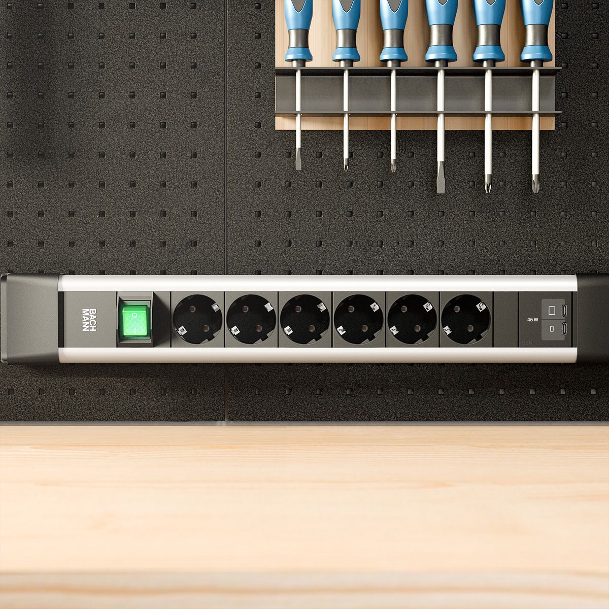 BACHMANN CONNECTUS 6xCEE7/3 1xswitch, 1xUSB C/C 45W L=2.0m CEE7/7 Grey