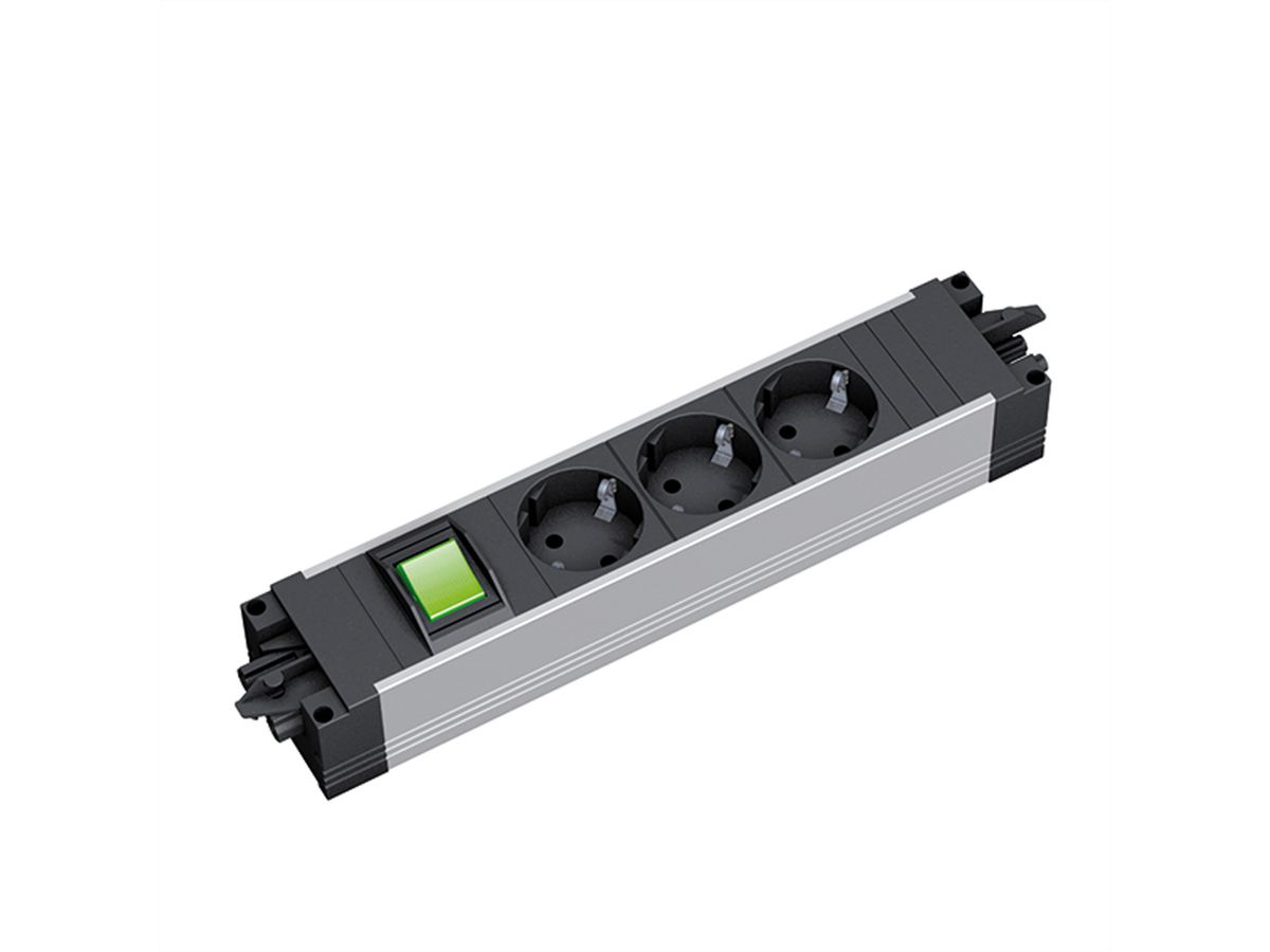 BACHMANN STEP ALU 3xCEE7/3 1xSwitch GST18
