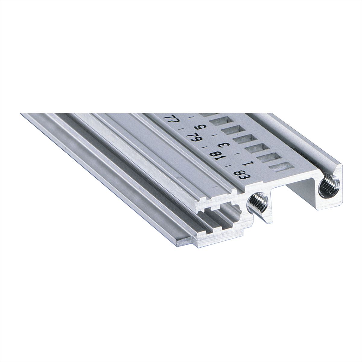 SCHROFF horizontaal railfront, type H-KD, zwaar, korte lip, 40 PK
