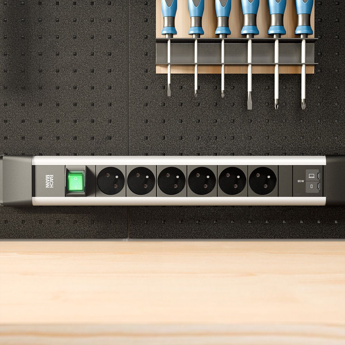 BACHMANN CONNECTUS 6xUTE 1xSwitch, 1xUSB C/C 65W L=2.0m CEE7/7 grey
