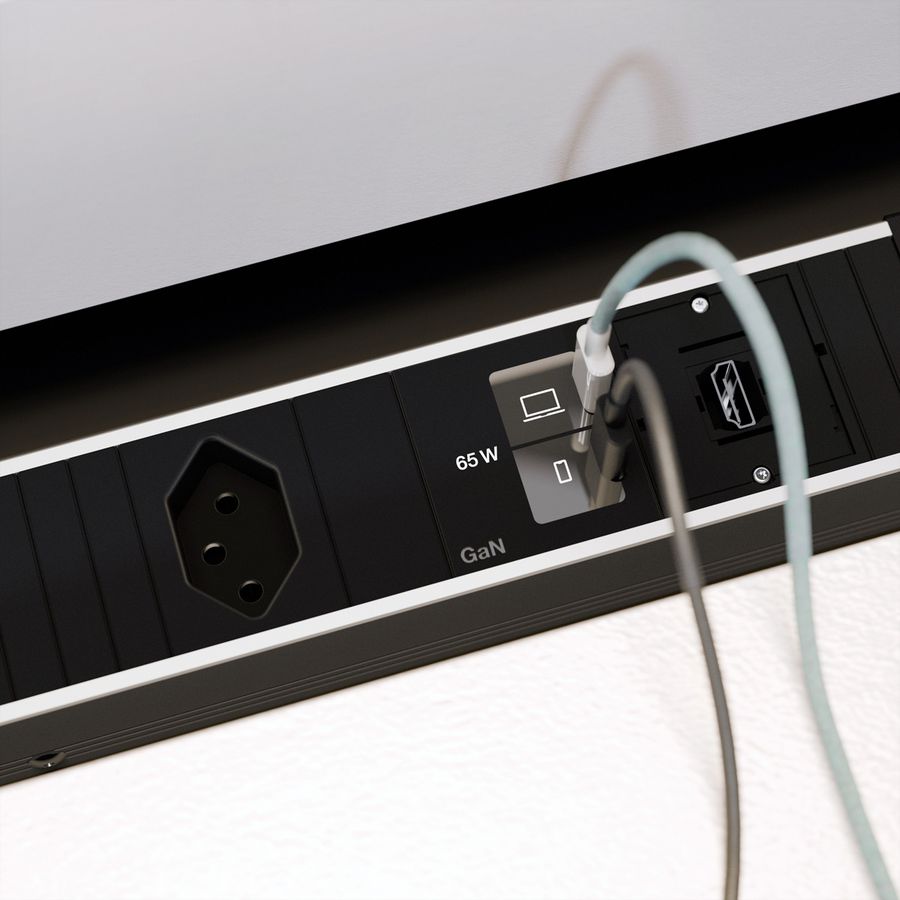 BACHMANN CONFERENCEF M 1xCH 0°, 1xUSB C/C 65W 1xCM