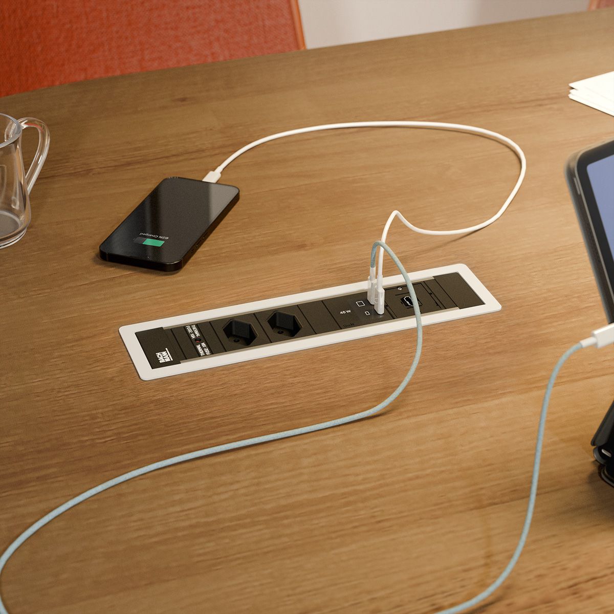 BACHMANN POWER FRAME M 2xCH 0°, 1xUSB C/C 45W 1xCM L=0.2m