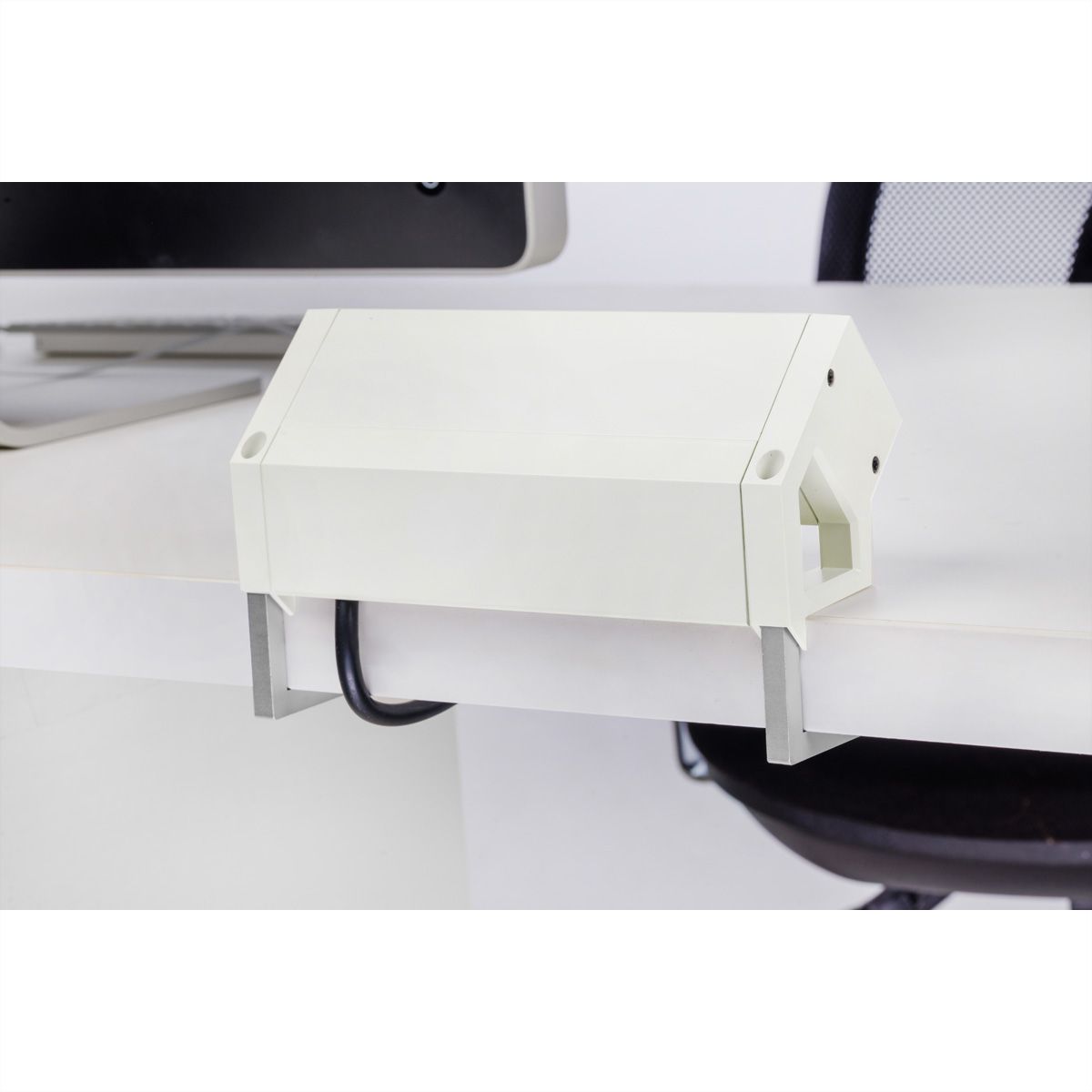 BACHMANN DESK2 3x earthing contact GST18, white