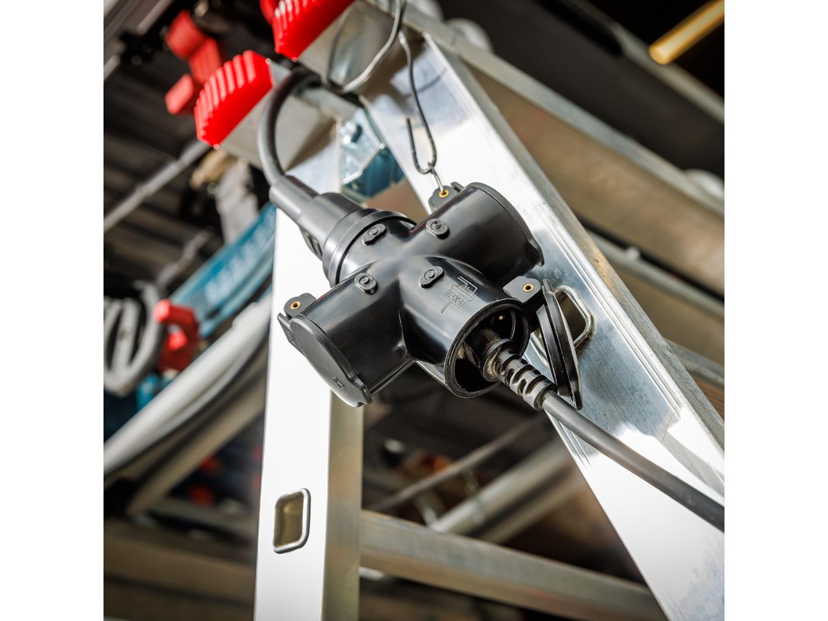 BACHMANN solid rubber earthing contact, 3x coupling black mountable