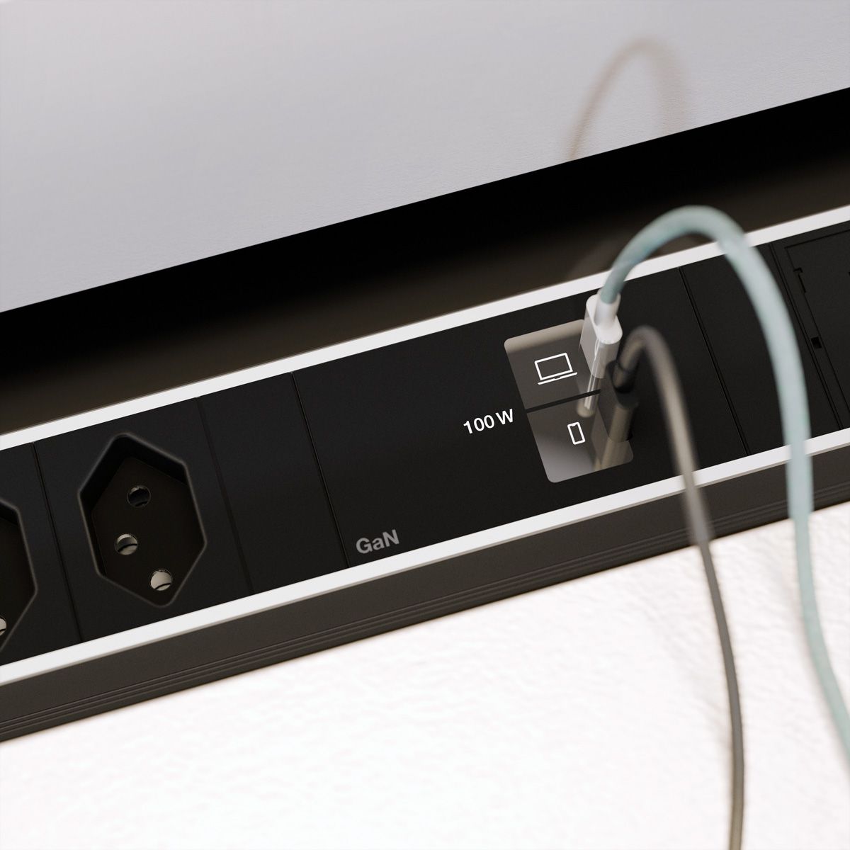 BACHMANN CONFERENCEF XL 3xCH 0°, 1xUSB C/C 100W 2xCM