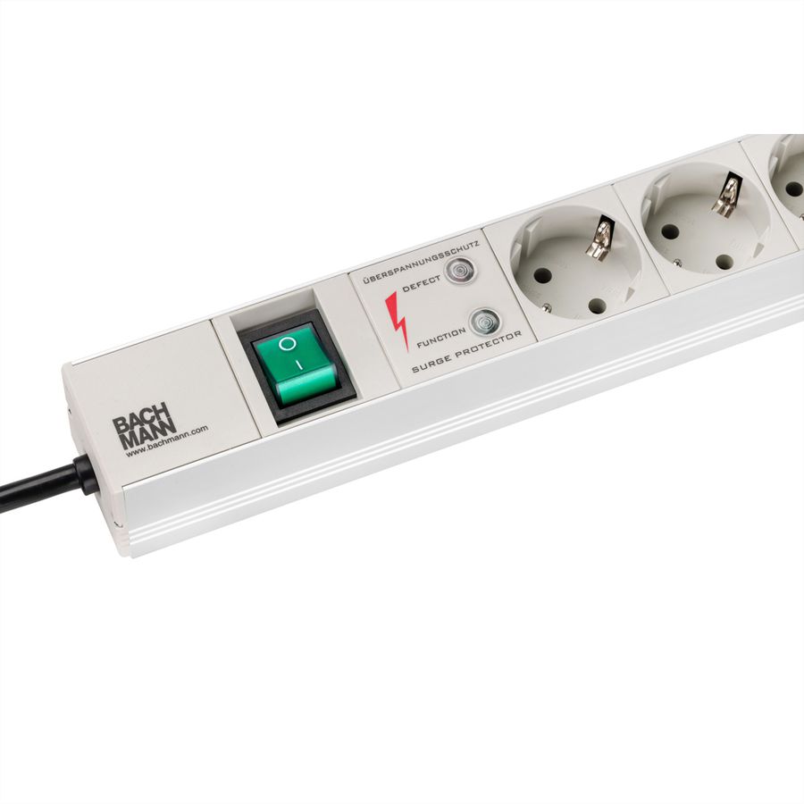 BACHMANN 19" socket strip 7-fold with ÜS with switch