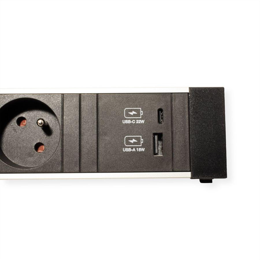 BACHMANN POWER FRAME M 3xUTE 1xUSB A&C 22W 0.2m GST18