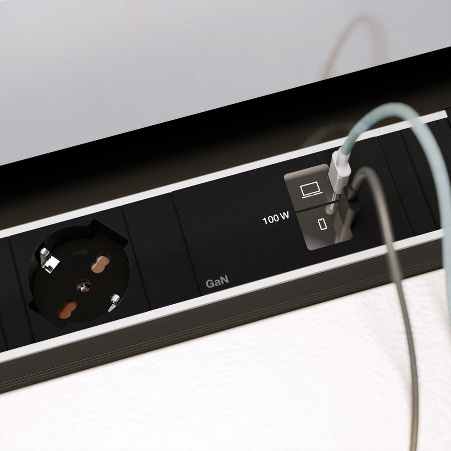 BACHMANN CONFERENCEF M 1xP40, 1xUSB C/C 100W
