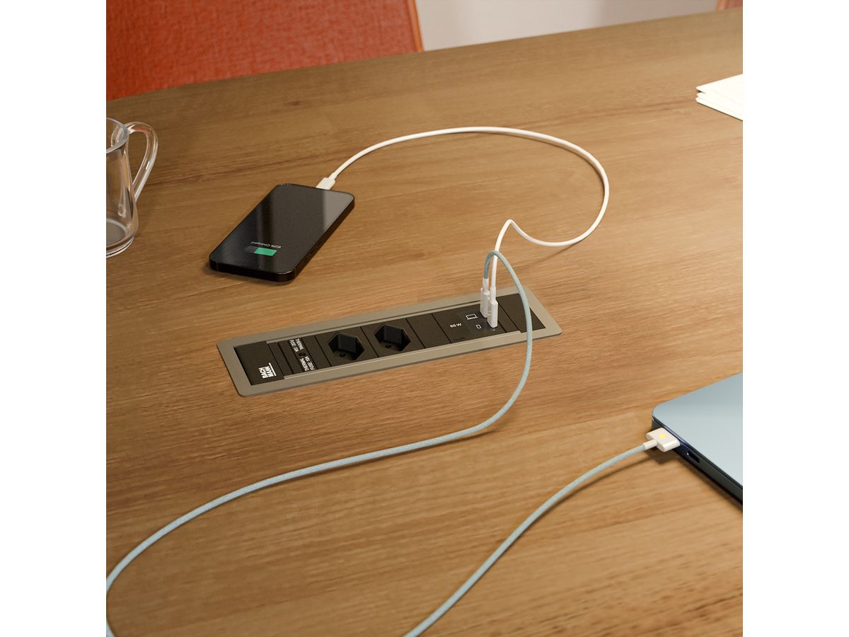 BACHMANN POWER FRAME S 2xCH 0°, 1x USB C/C 65W L=0.2m