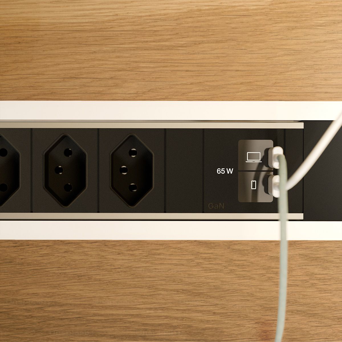 BACHMANN POWER FRAME M 3xCH 0°, 1xUSB C/C 65W L=0.2m