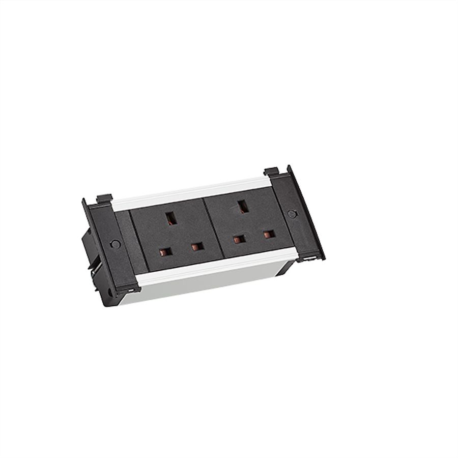 BACHMANN KAPSA XS 2xUK 13A black, Current 2.0m UK 13A United Kingdom