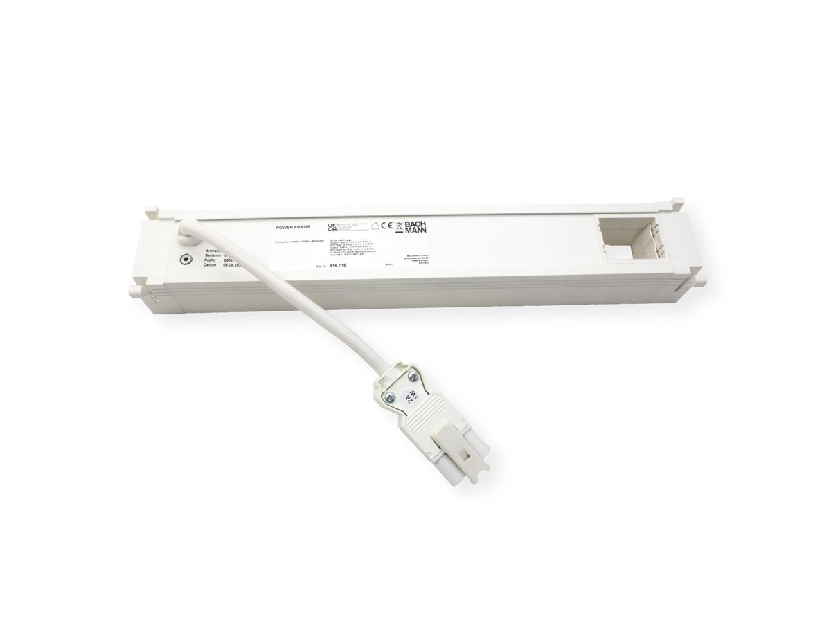 BACHMANN POWER FRAME 4xUTE 1xUSB A/C 22W 0.2m GST18