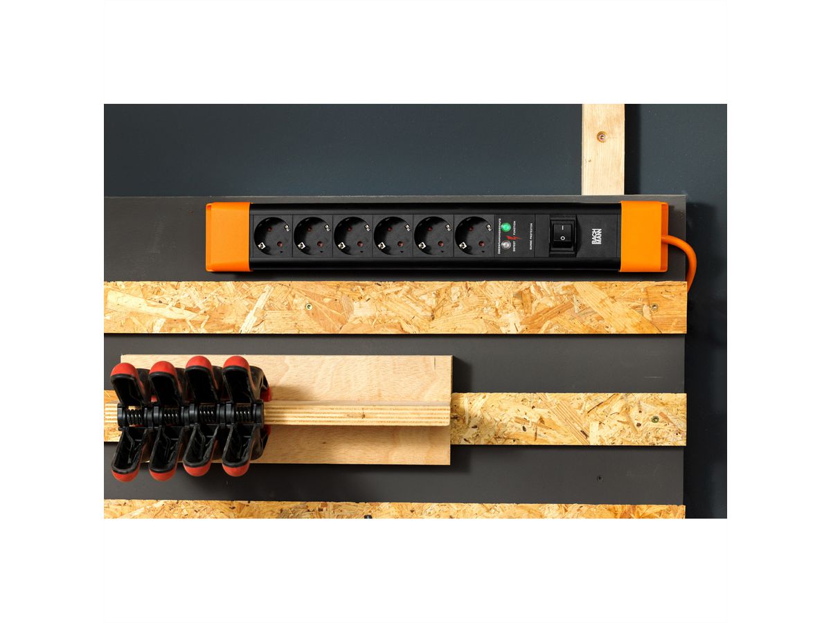 BACHMANN CONNECTUS 4xCEE7/3, 1xSchalter 2,0m CEE7/7 Schwarz/Orange