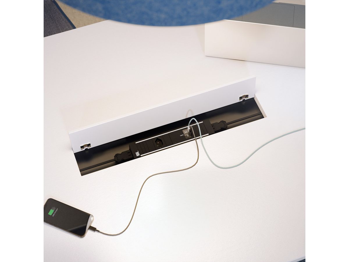 BACHMANN CONFERENCEF M 1xCH 0°, 1xUSB C/C 100W