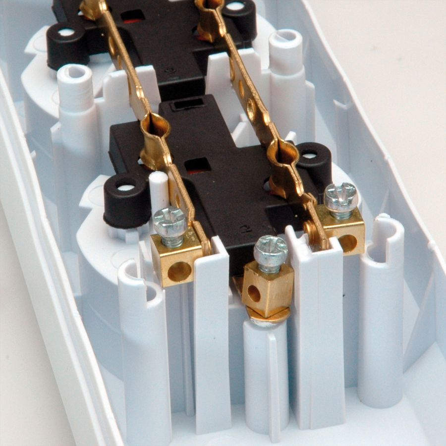BACHMANN SMART socket strip 6x earthing contact, without cable