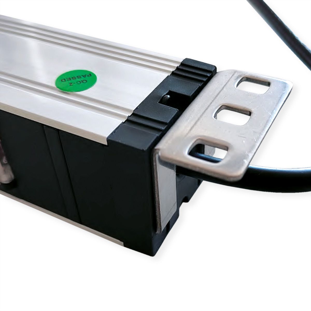 VALUE 19" PDU for Cabinets, 7x, 4000W, CEE 7/7 German Type Plug, 1.8 m
