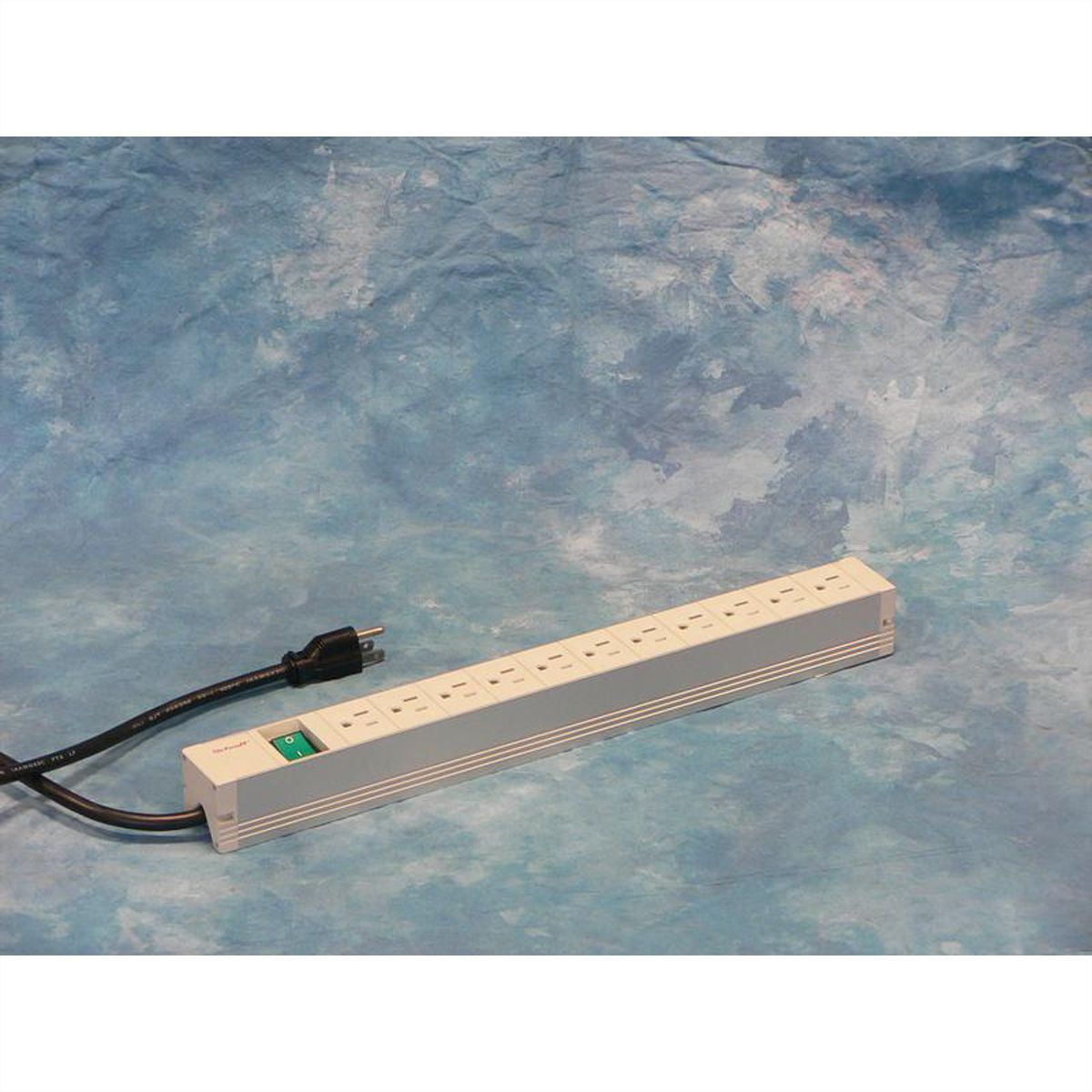 SCHROFF contactdoosstrip USA, 11 contactdozen, 19", met schakelaar