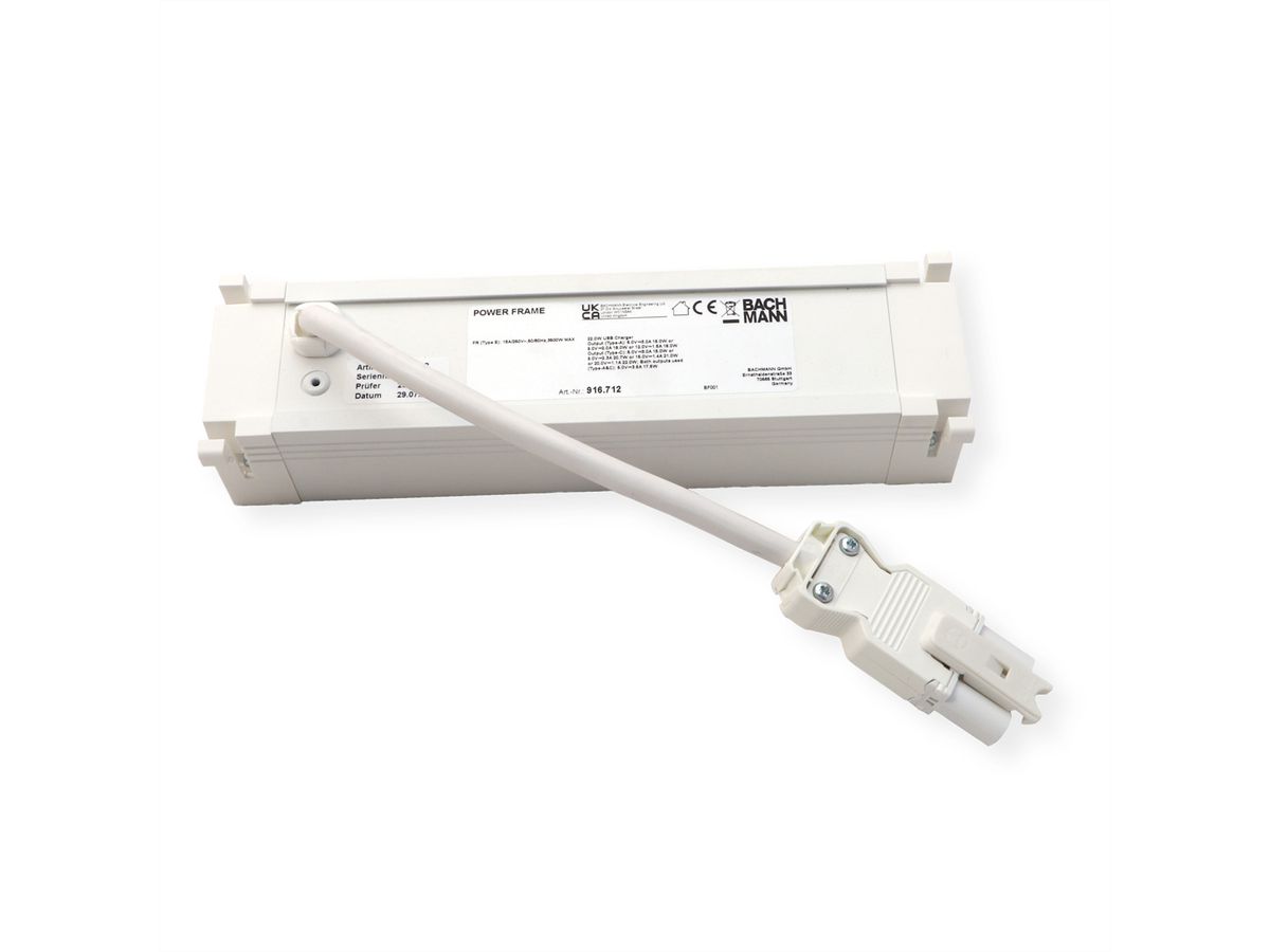 BACHMANN POWER FRAME 2xUTE 1xUSB A/C 22W 0.2m GST18