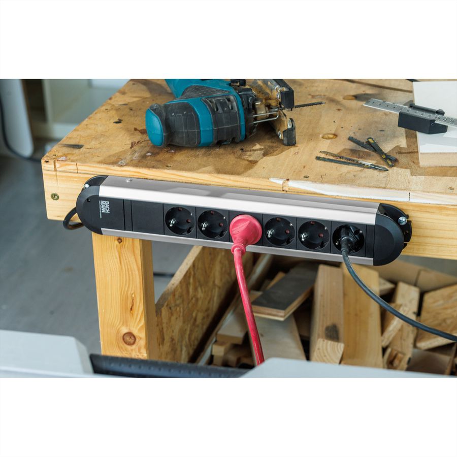 BACHMANN PRIMO stekkerdoos 6x geaard contact, aluminium, 1,75 m