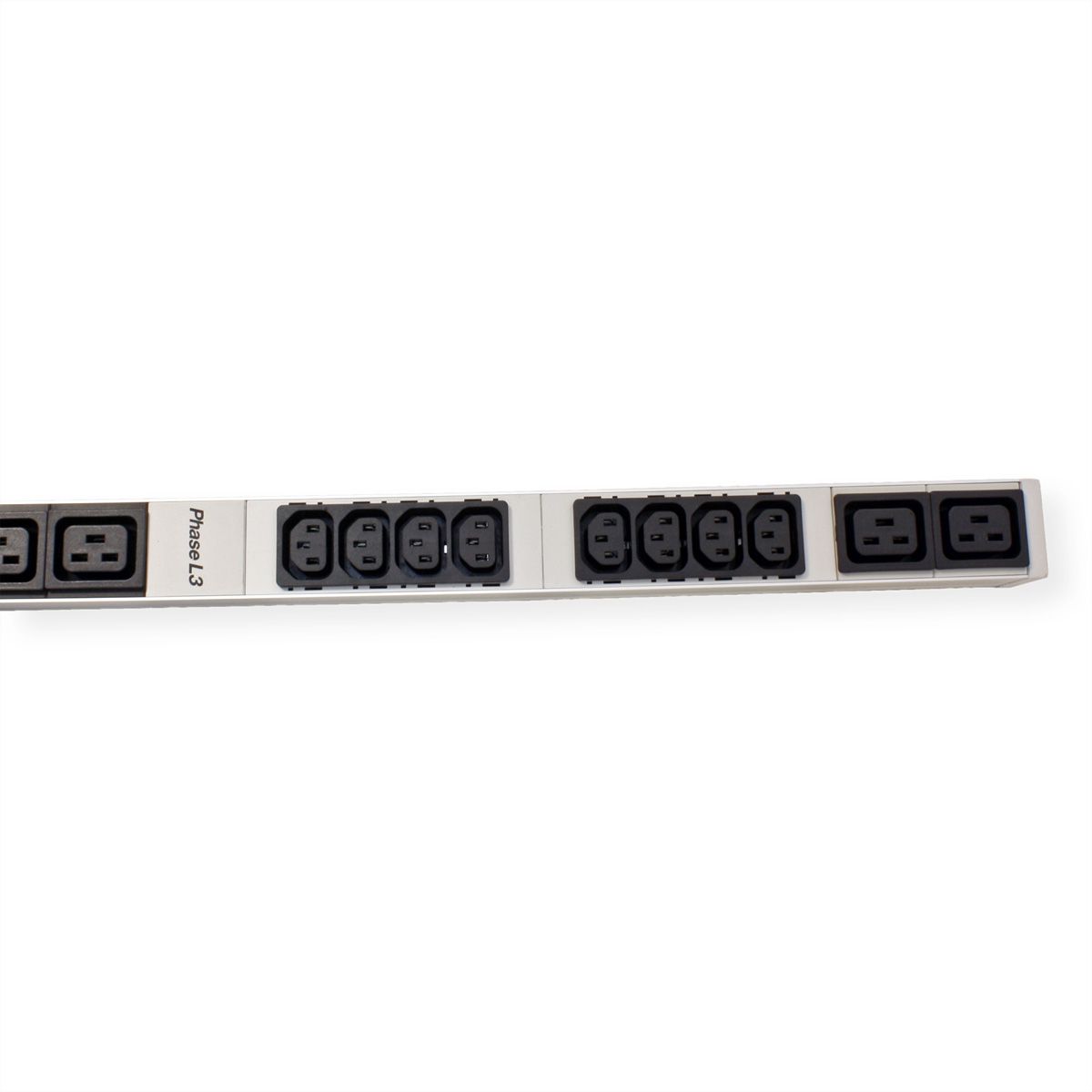 BACHMANN IT PDU Basic 3 x (16 A / 400 V / 50 Hz) 24 x C13 6 x C19)